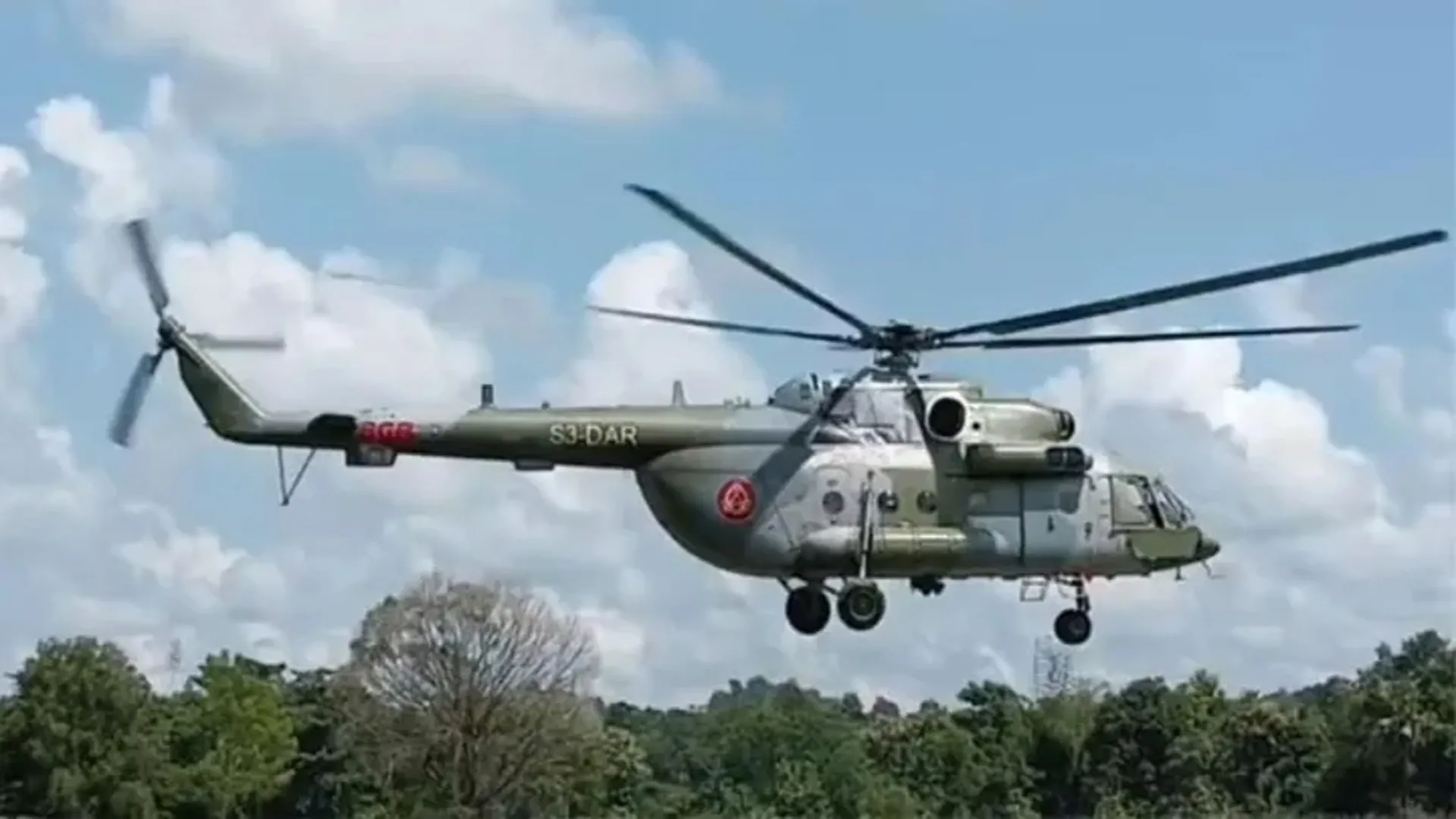 বরিশালে অর্ধেকের বেশি ভোটকেন্দ্র ঝুঁকিপূর্ণ, নিরাপত্তায় এসেছে বিশেষ হেলিকপ্টার 